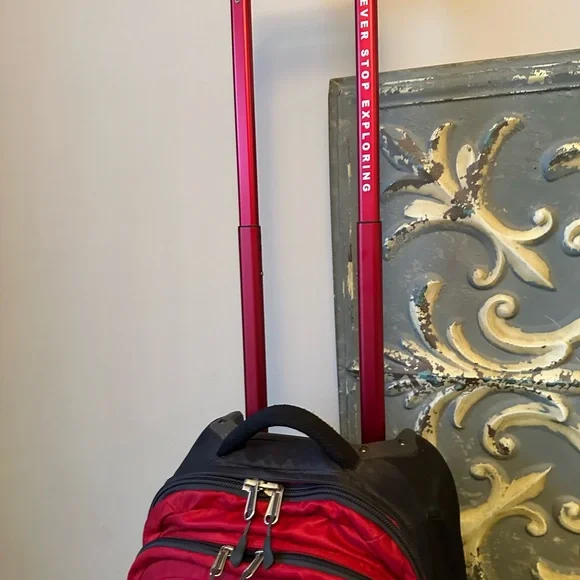 The north face double track wheeled travel bag suitcase